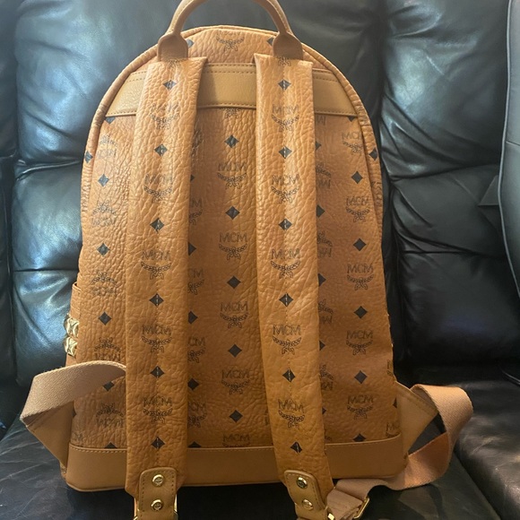 Large Cognac MCM Bag - Picture 3 of 7